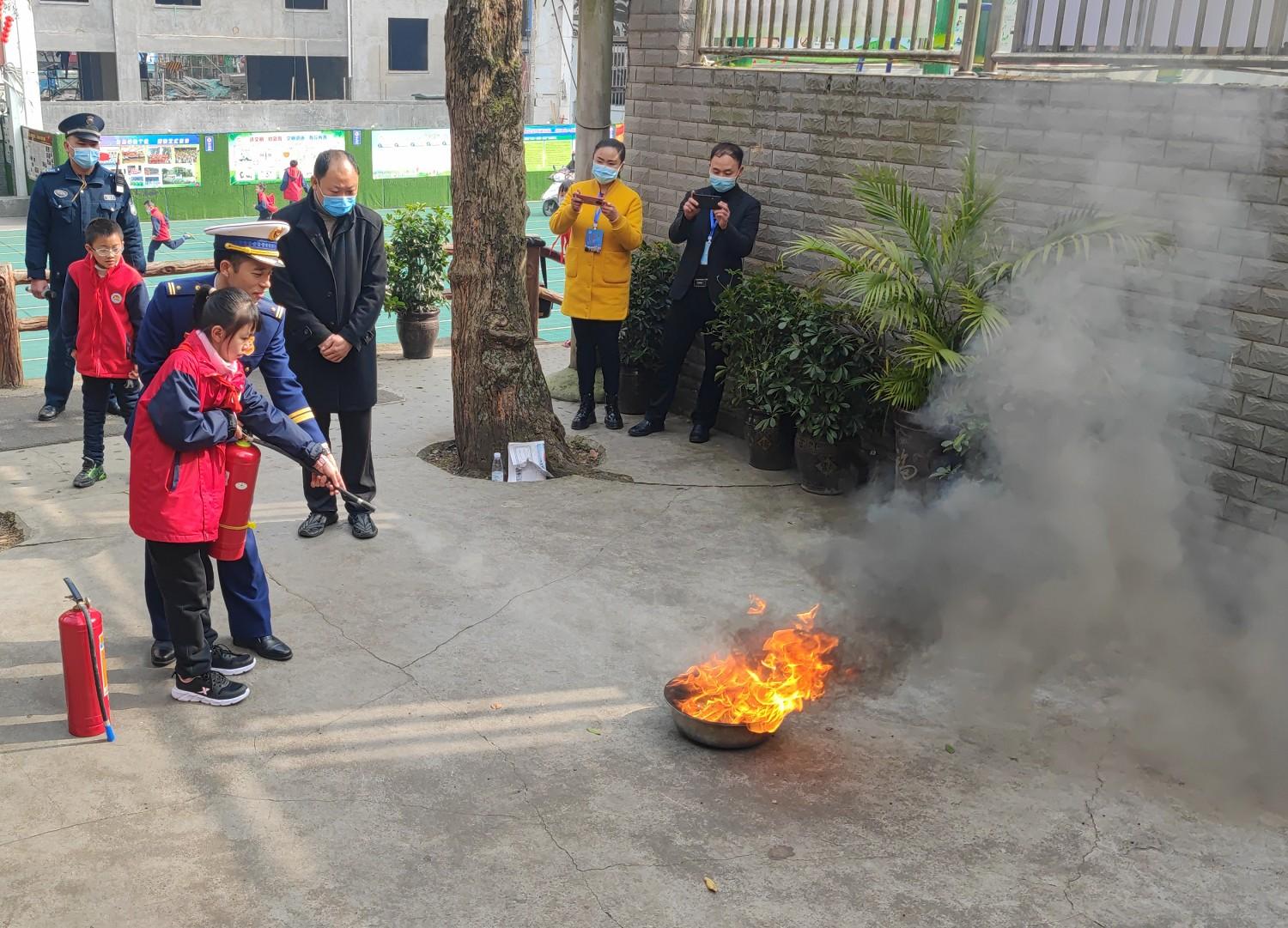 兴义市小学最新领导团队，引领未来教育的新力量